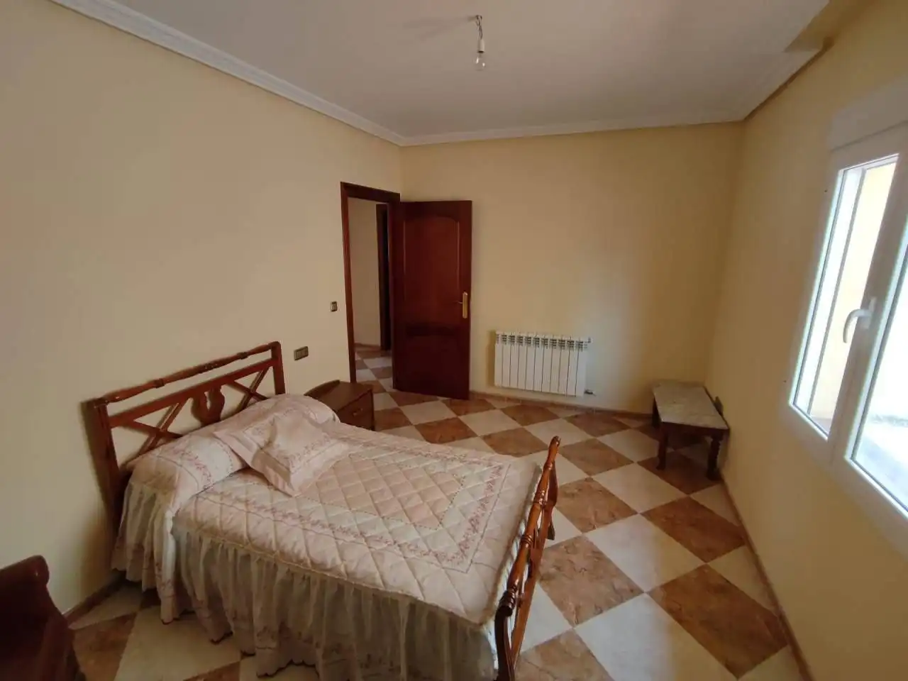 Casa en venda a Caniles, imagen 2