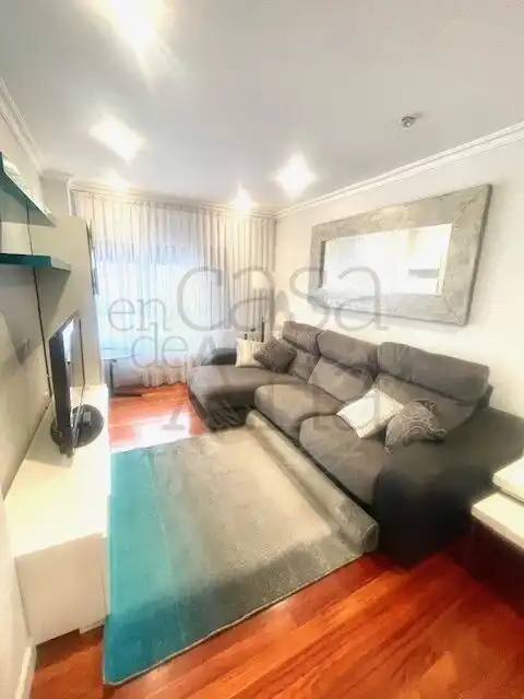 Sala de estar de Apartamento en venta en Bilbao  con Calefacción y Amueblado