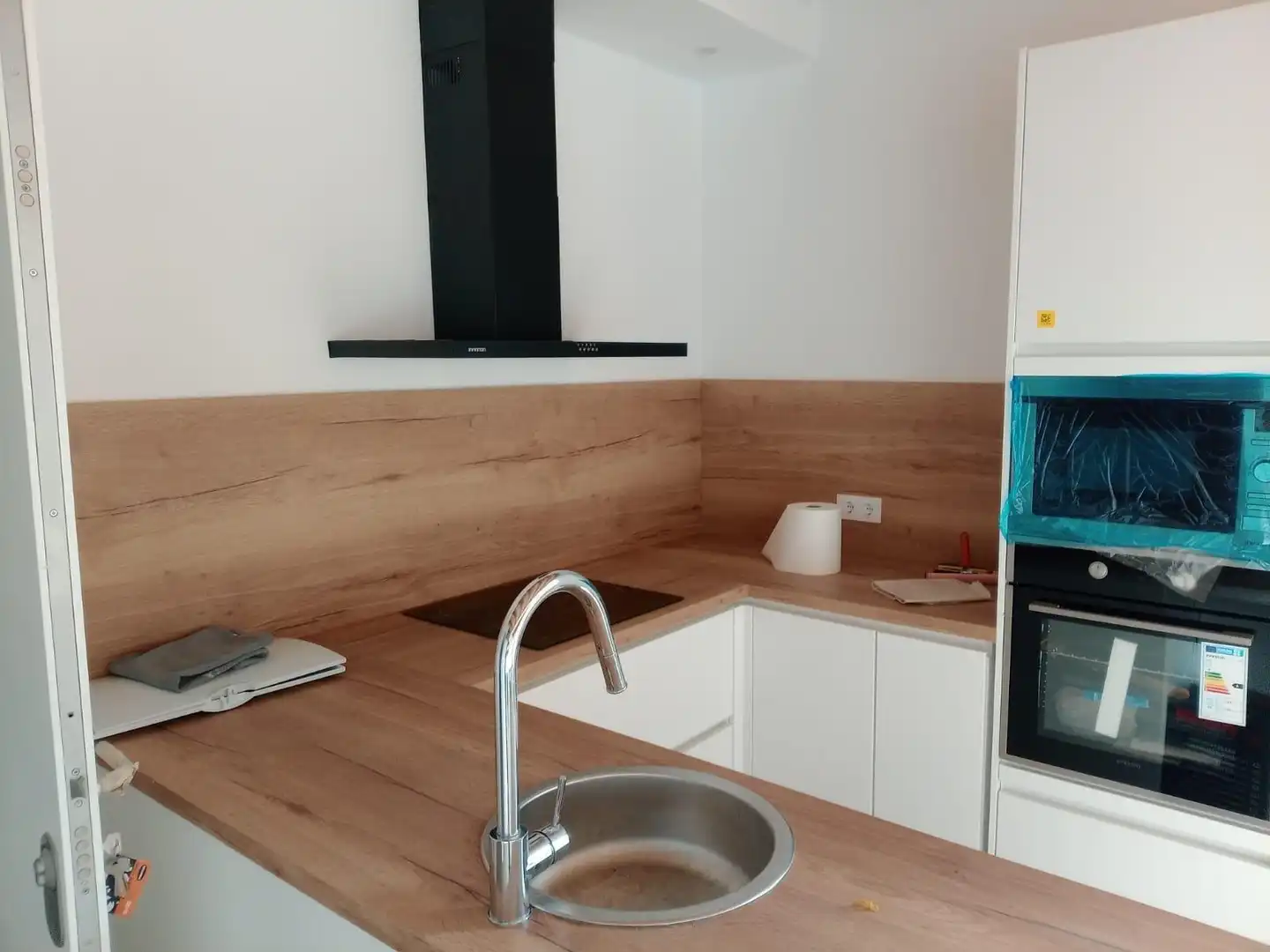 Cuina de Pis en venda en Vilafranca del Penedès amb Parquet, Terrassa i Balcó