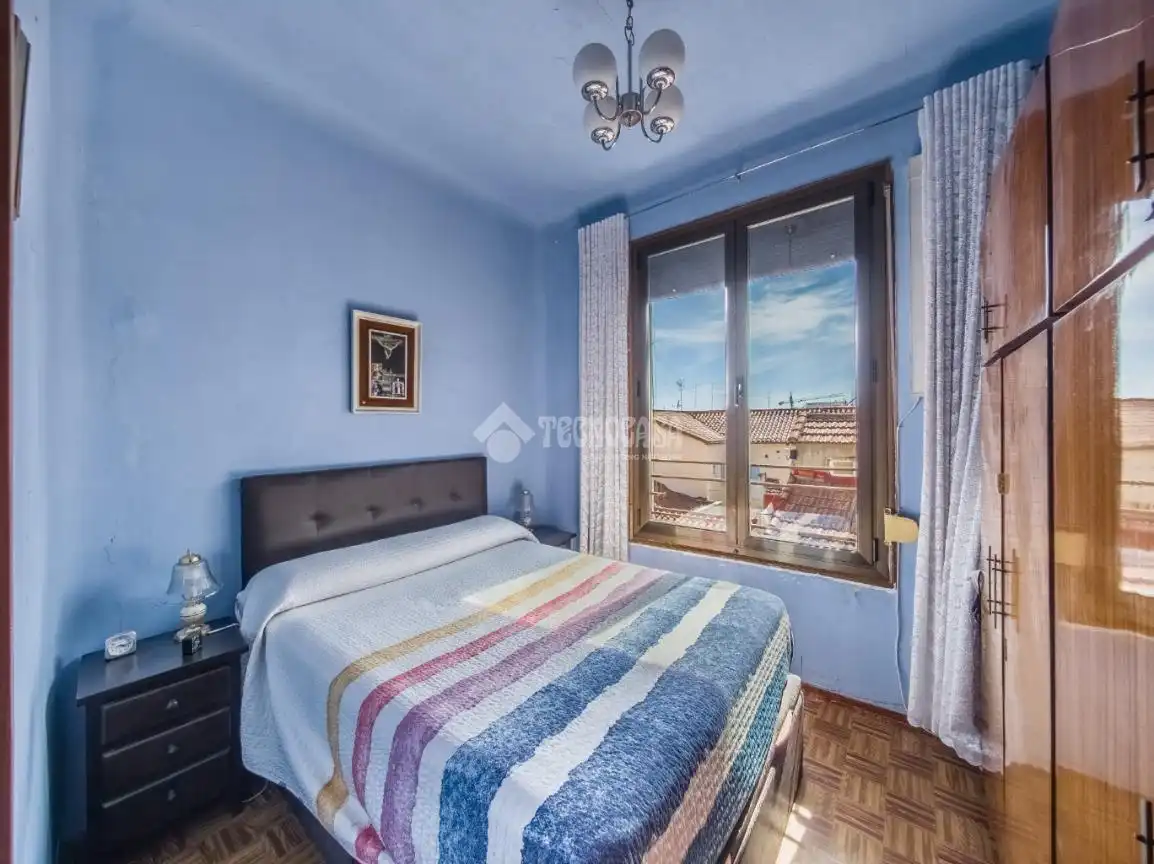 Habitación de Piso en venta en Madrid con Aire acondicionado, Terraza y Balcón