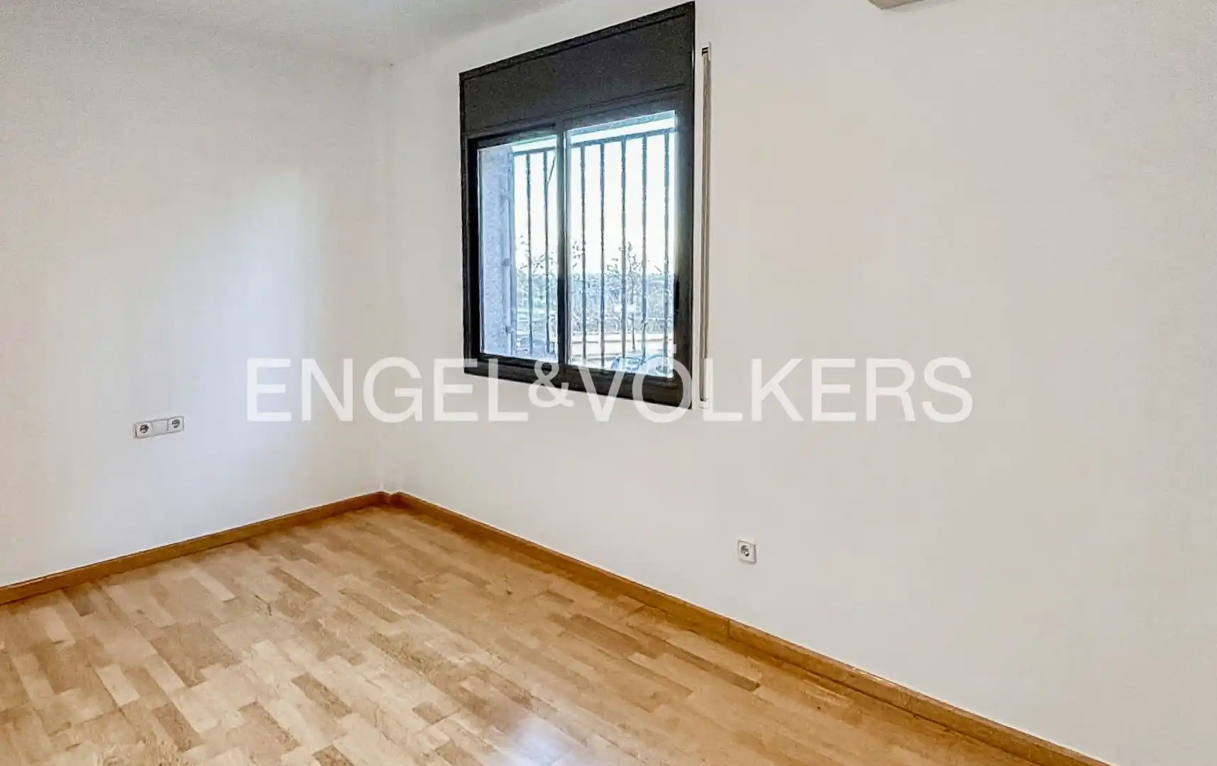 Habitación de Piso de alquiler en Sant Feliu de Llobregat con Aire acondicionado, Calefacción y Parquet