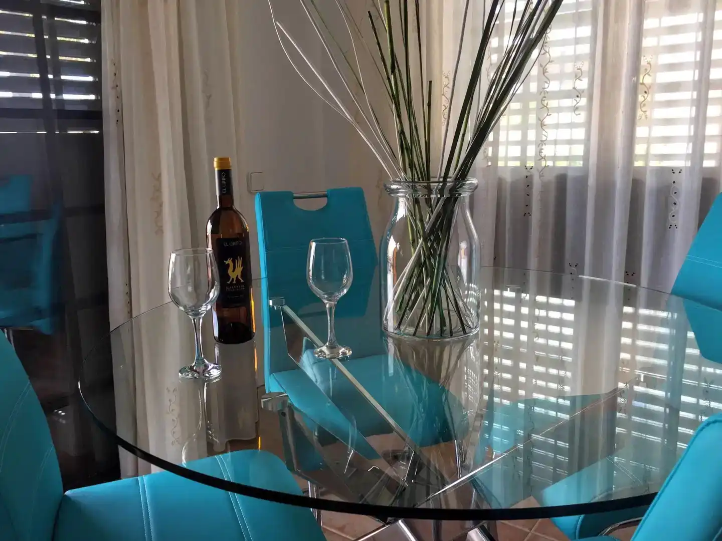 Menjador de Casa adosada en venda en Arrecife amb Aire condicionat, Jardí privat i Traster