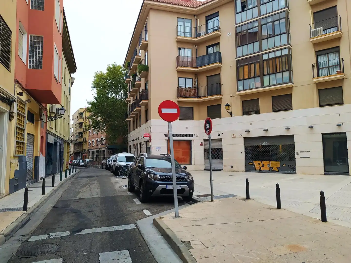 Parking de Local en venta en Zaragoza con Aire acondicionado