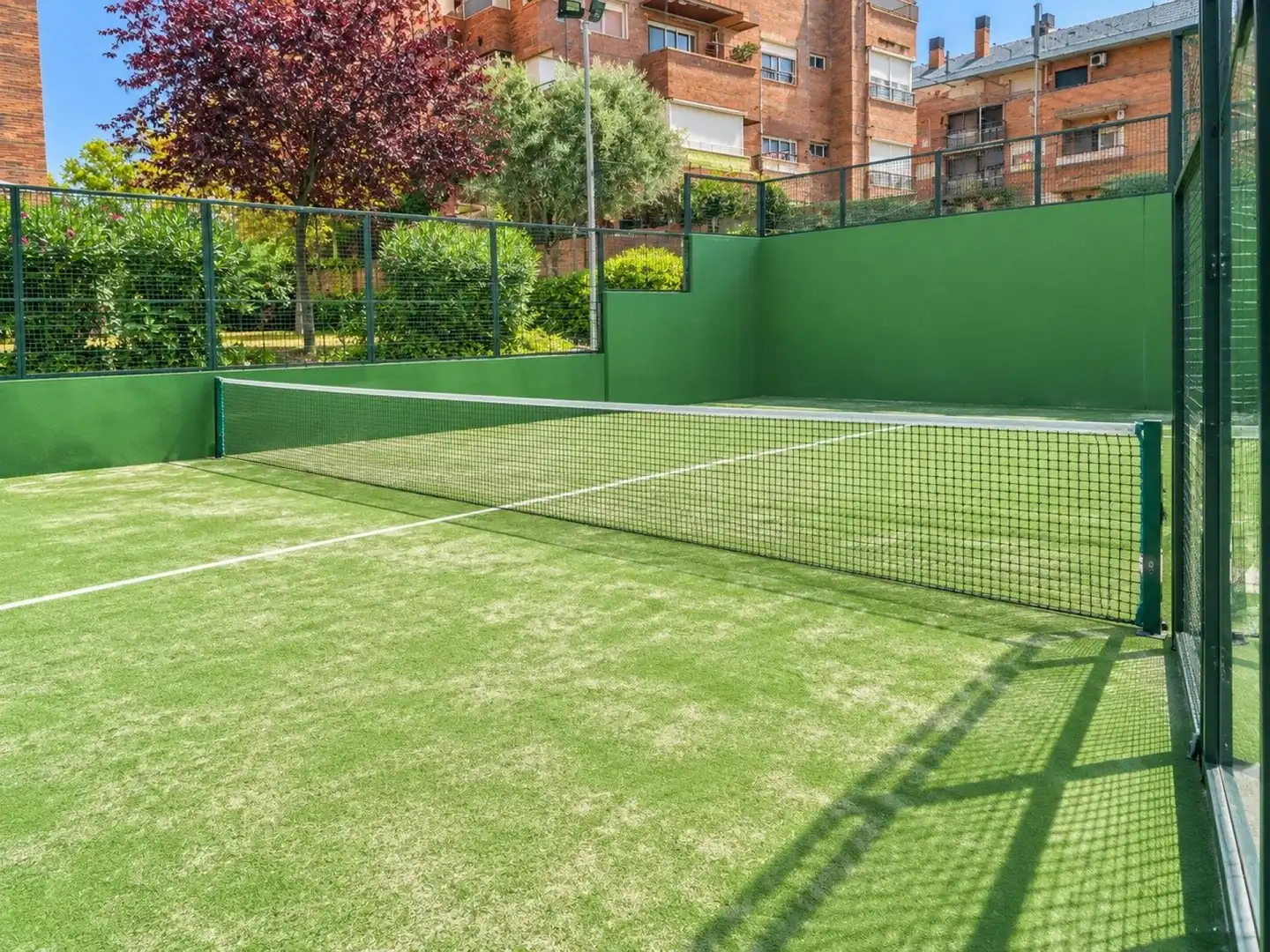 Jardín de Piso en venta en Majadahonda con Calefacción, Terraza y Piscina comunitaria