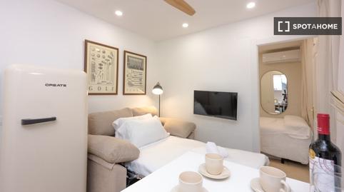 Foto 4 de Apartamento para compartir en Arapiles,  Madrid Capital