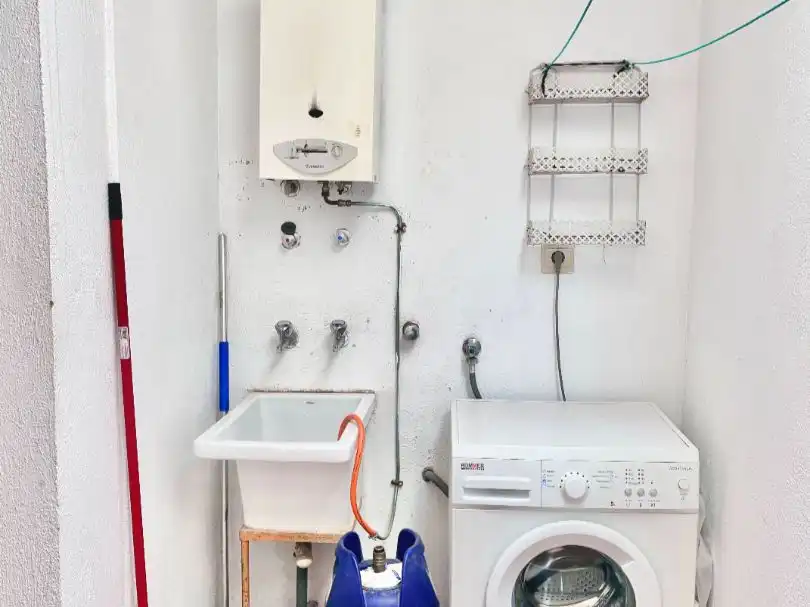 Badezimmer von Wohnung zum Verkauf in  Granada Capital