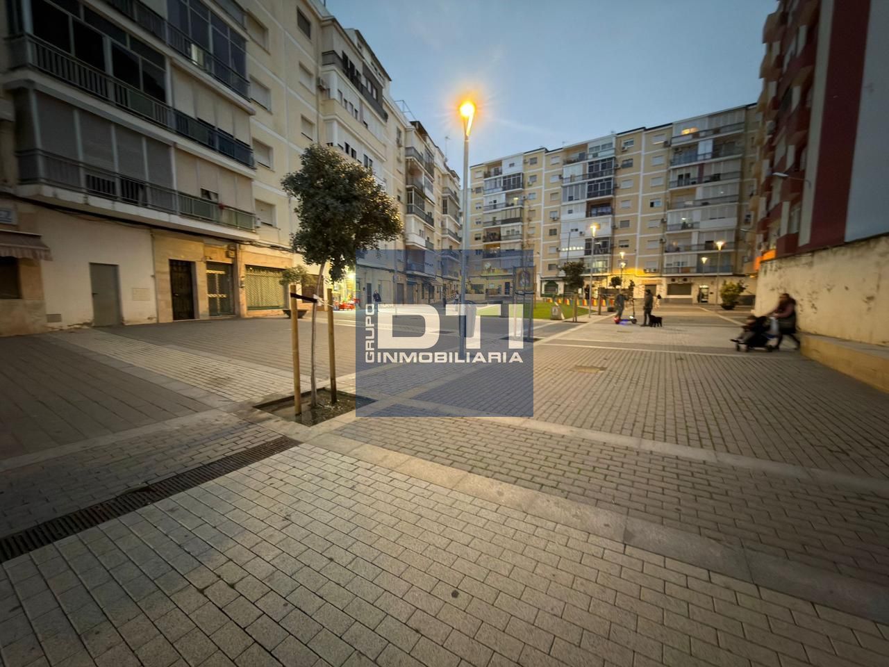 Vista exterior de Pis en venda en  Huelva Capital amb Aire condicionat i Moblat