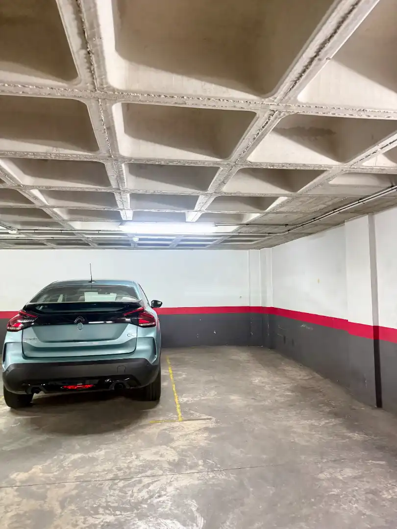 Individual con ascensor en venta en Calle Cervantes 12, imagen 3