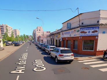 Terreno residencial en venta en Avenida de Cristóbal Colón 115
