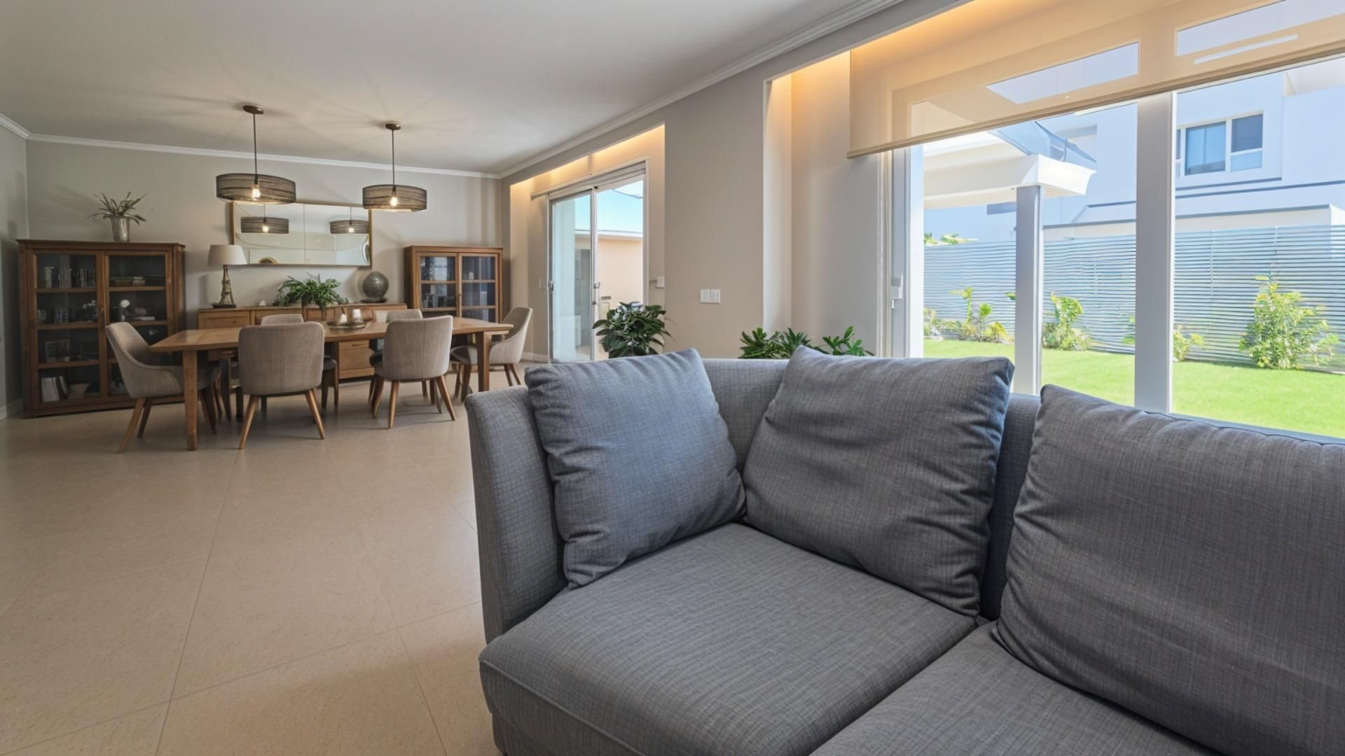 Living room of Single-family semi-detached for sale in Boadilla del Monte  with Air Conditioner, Heating and Private garden