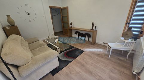 Foto 5 de Piso de alquiler en Residencia, Logroño