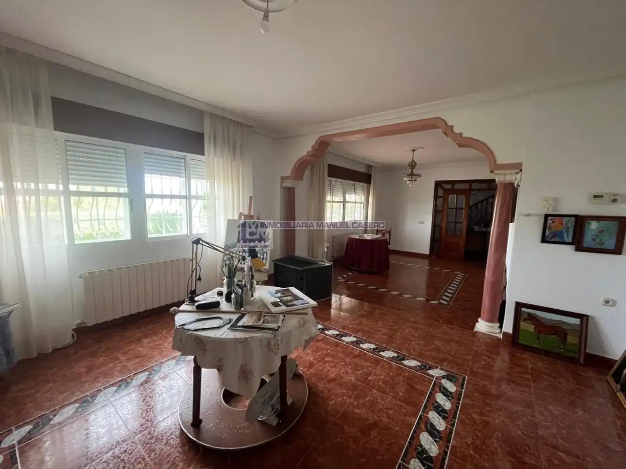 Sala d'estar de Casa o xalet en venda en Cáceres amb Calefacció, Jardí privat i Terrassa