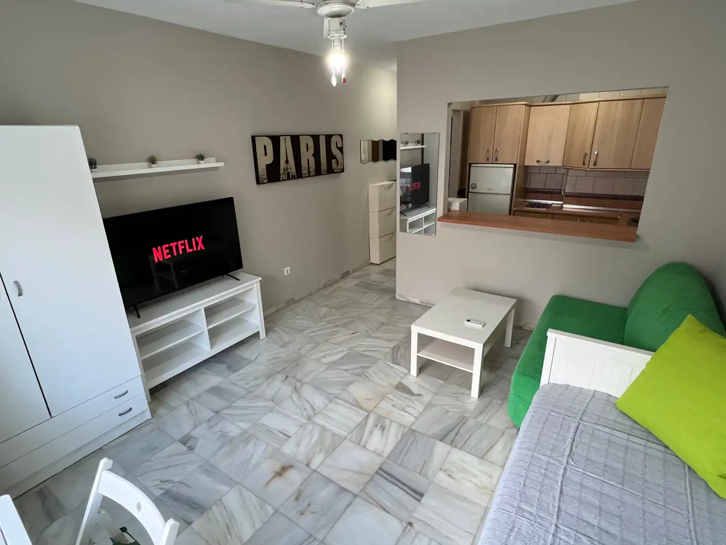 Studio mit Aufzug zur Miete in Calle Capuchinos 9, imagen 3