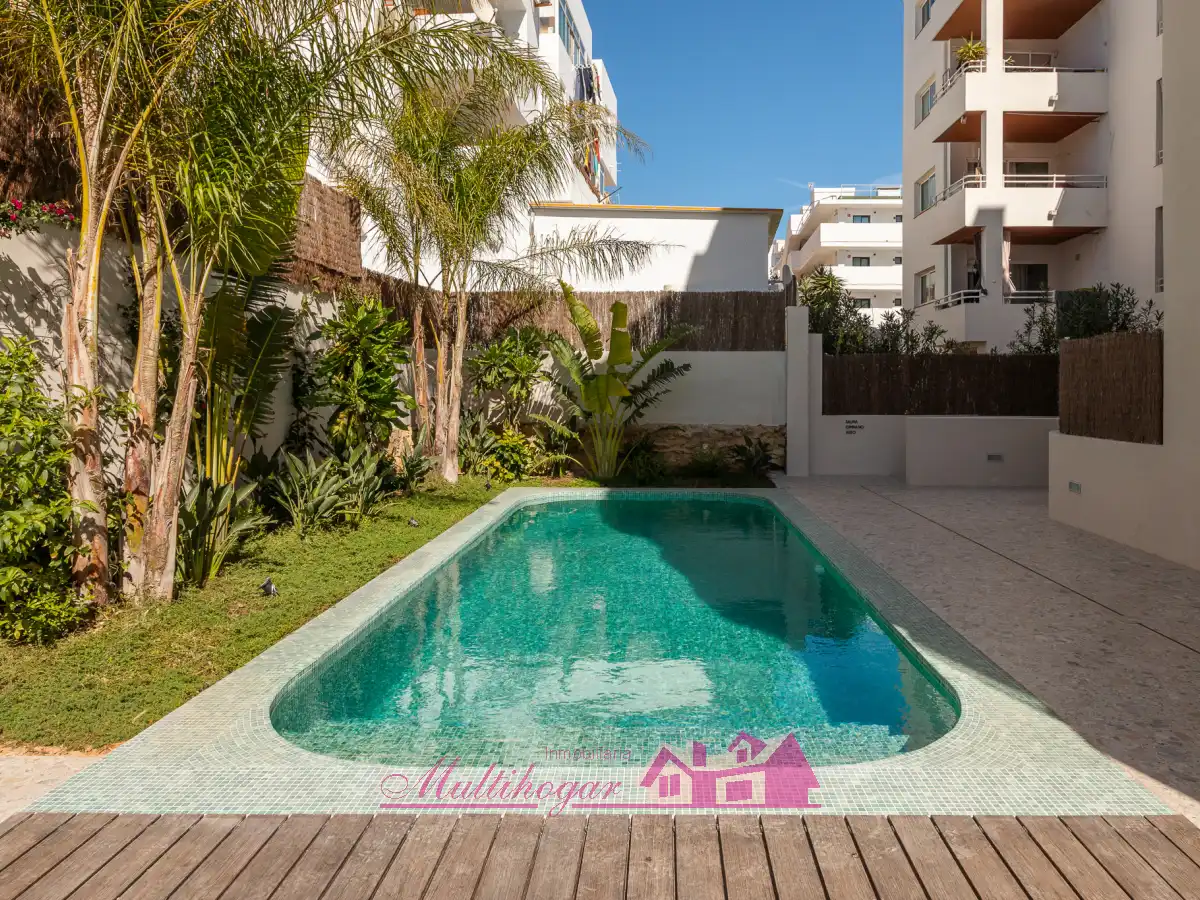 Piscina de Apartamento en venta en Eivissa con Aire acondicionado, Calefacción y Terraza