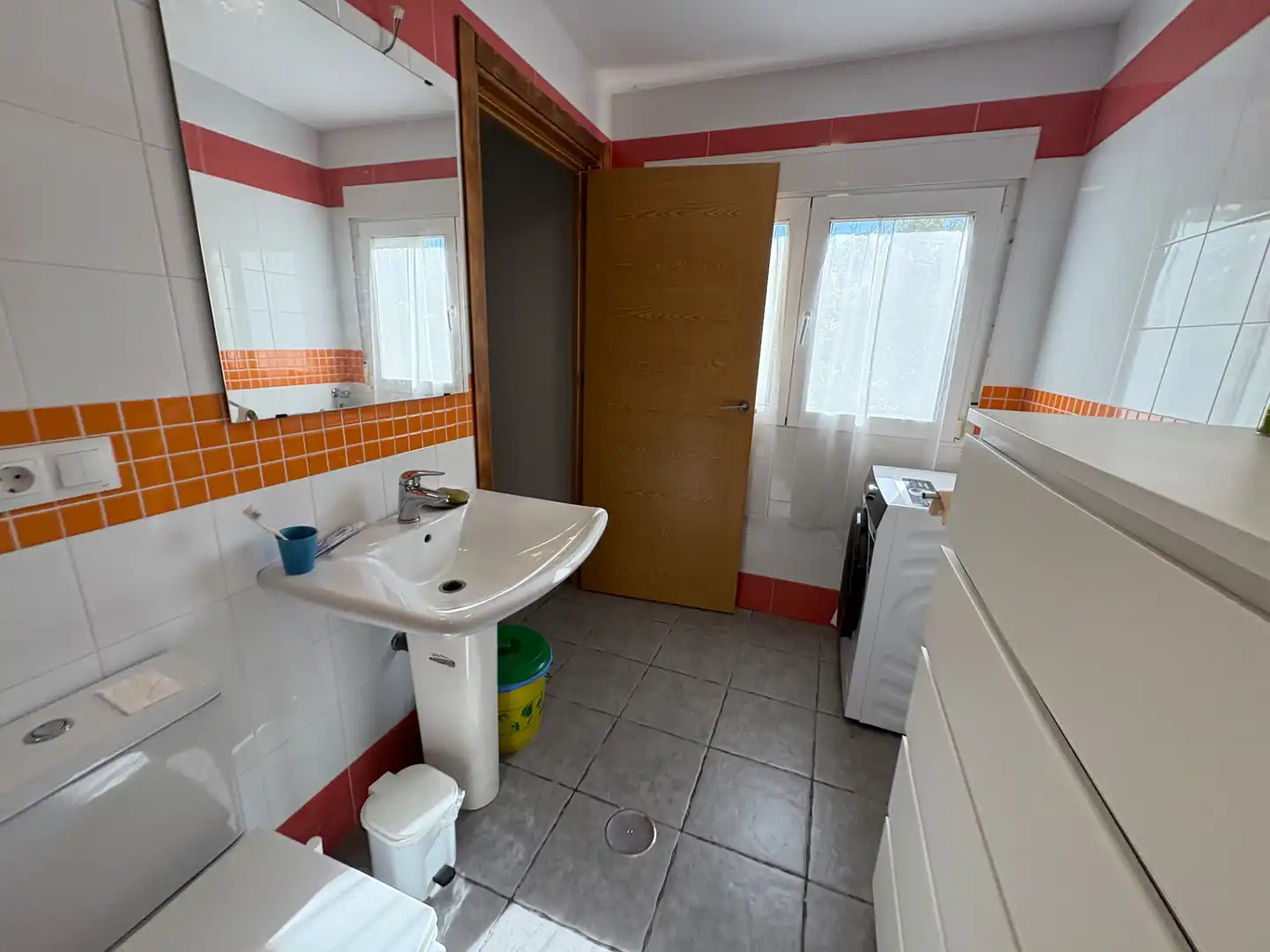 Bathroom of Houses for sale in Cedeira  with Terrace, Storage room and Furnished
