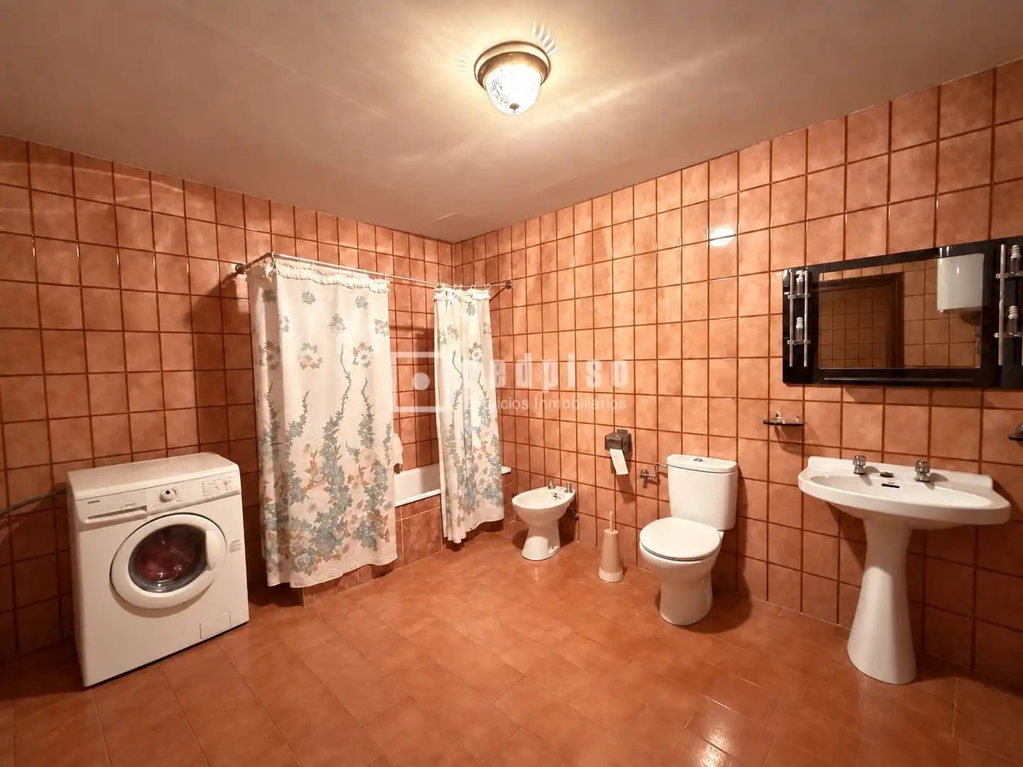 Bathroom of Houses for sale in Durón  with Heating, Storage room and Furnished