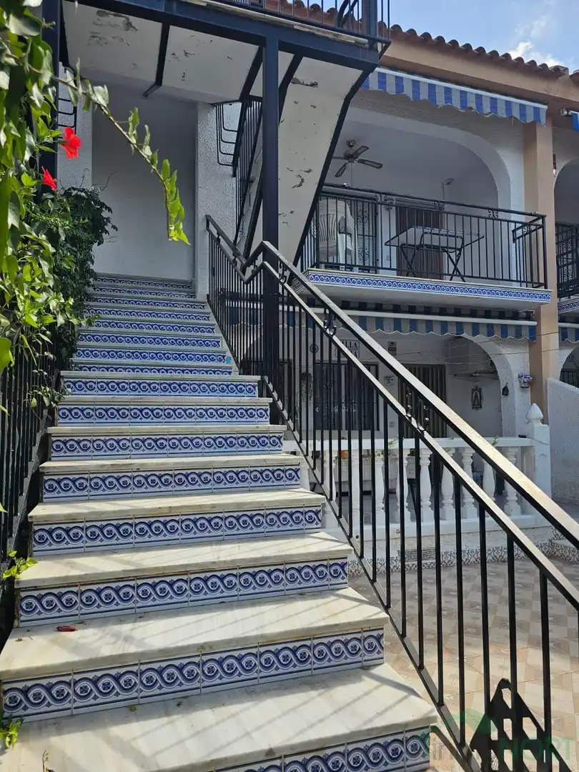 Exterior view of Houses for sale in Centro