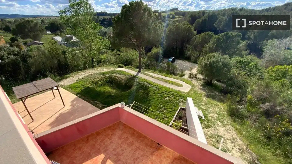 Garden of Flat for share in Sant Llorenç d'Hortons  with Air Conditioner, Terrace and Furnished