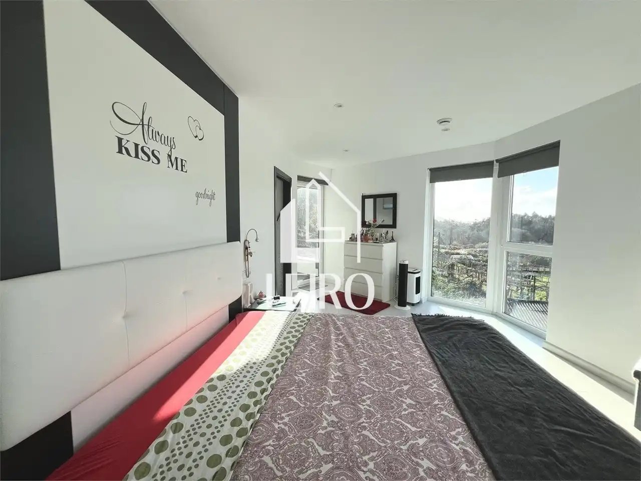 Dormitori de Casa o xalet en venda en Vilagarcía de Arousa amb Aire condicionat, Jardí privat i Terrassa