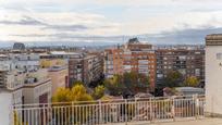 Exterior view of Attic for sale in  Madrid Capital  with Terrace