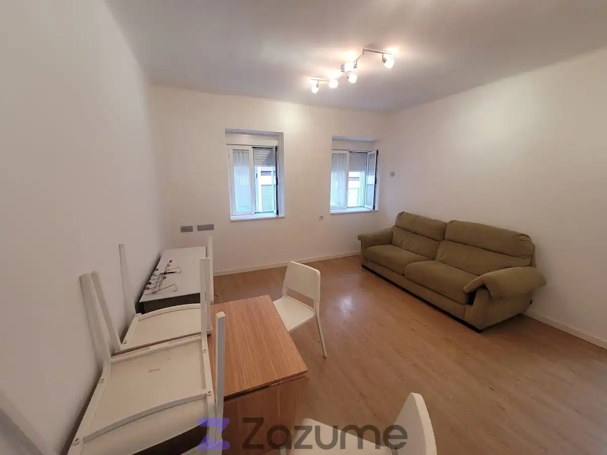 Wohnzimmer von Wohnung zur Miete in Segovia mit Heizung, Parkett und Möbliert