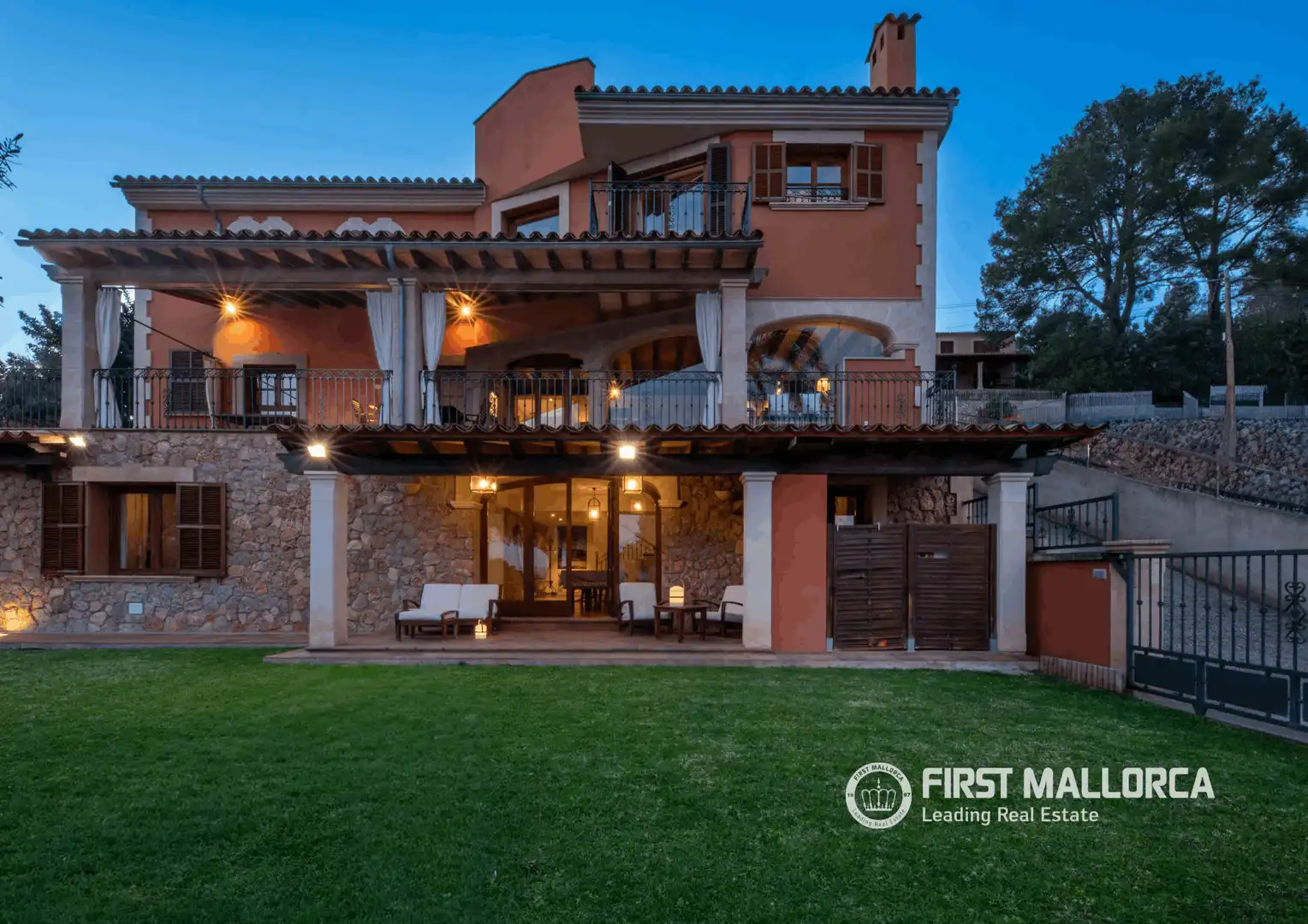 Vista exterior de Casa adosada en venta en Bunyola con Aire acondicionado y Piscina