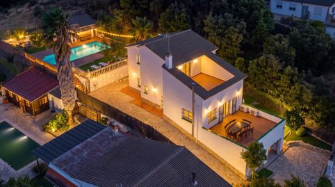 Casa con licencia turística, piscina privada y alta rentabilidad en Vidreres Aigua Viva Park