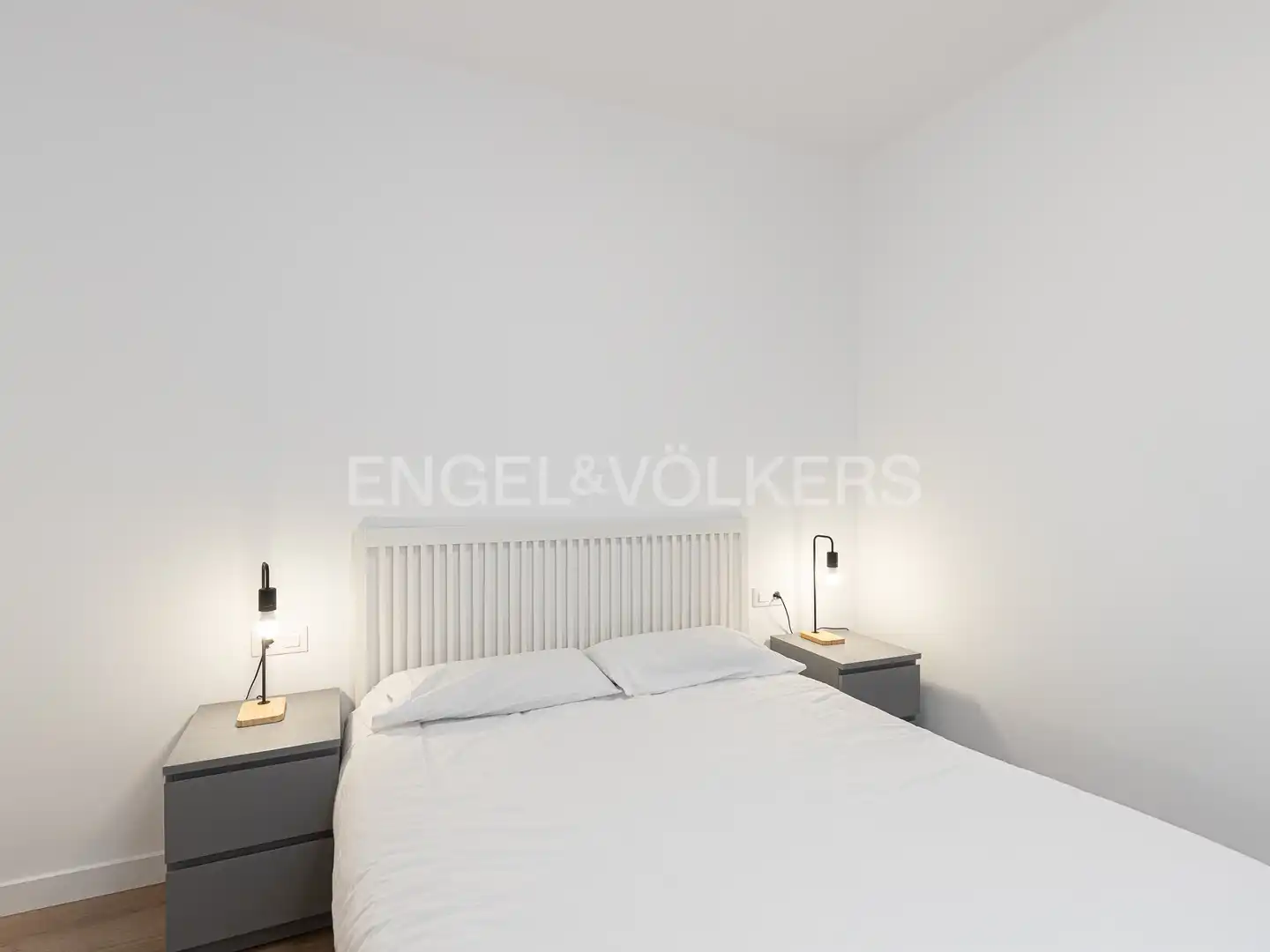 Bedroom of Flat for rent in Barcelona  with Air Conditioner, Heating and Furnished