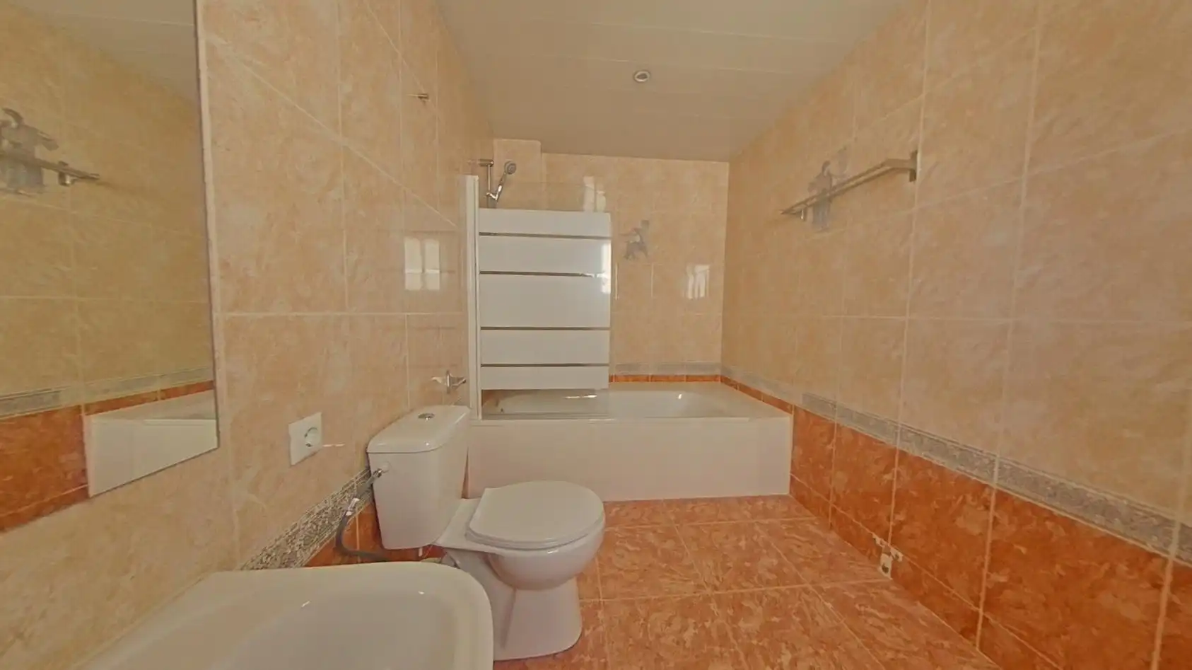 Baño de Ático en venta en Barcelona con Calefacción