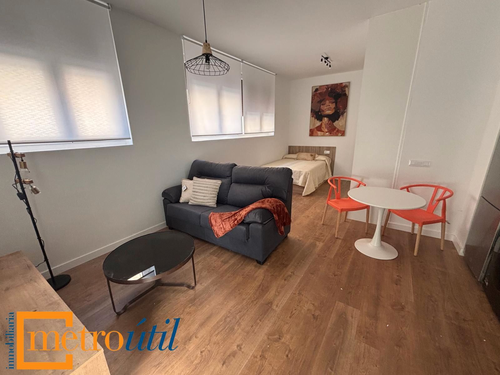 Bedroom of Study for sale in Salamanca Capital  with Air Conditioner, Heating and Parquet flooring