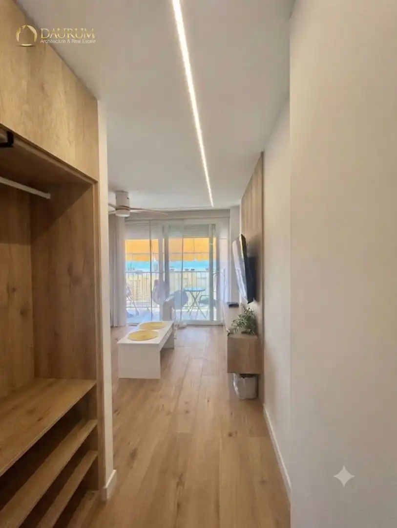 Flat with lift for sale in AVENIDA DE LA ARMADA ESPAÑOLA, imagen 6