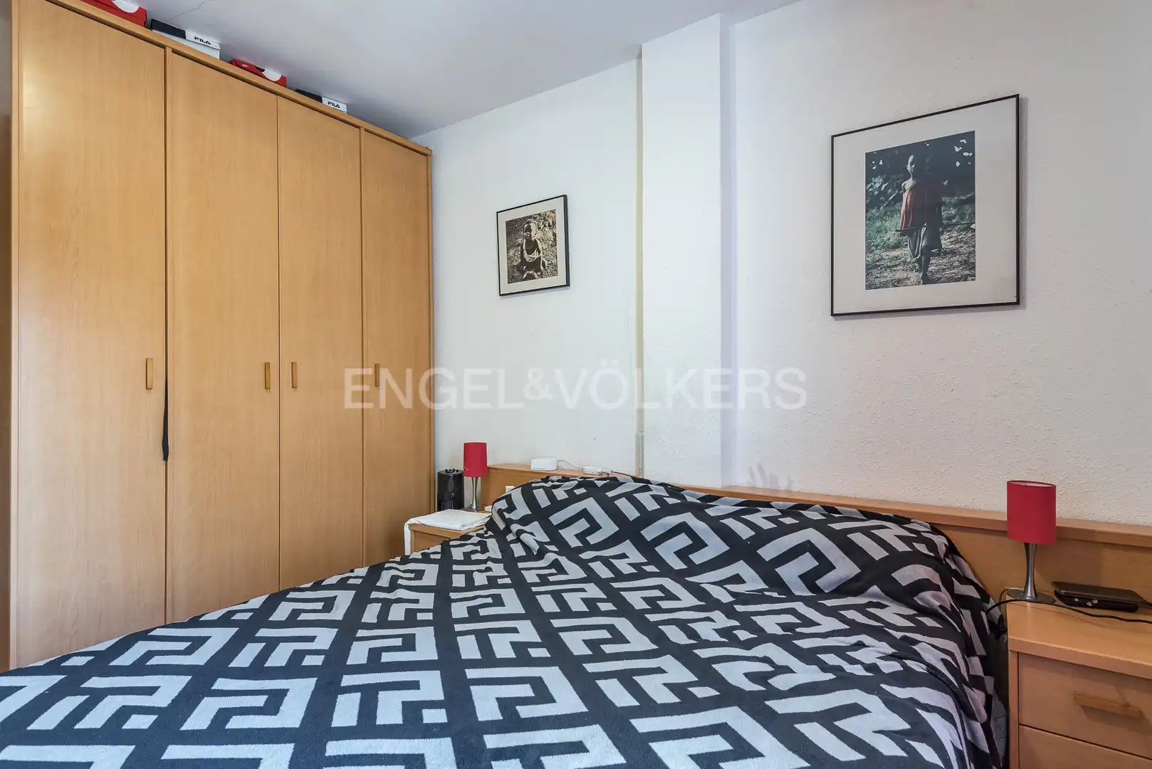 Habitación de Piso en venta en Barcelona con Aire acondicionado, Calefacción y Balcón