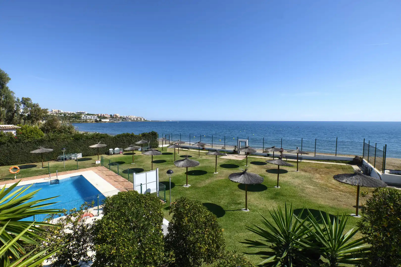 Apartament amb piscina en venda a Estepona Pueblo, imagen 21