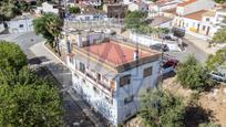 Vista exterior de Casa o xalet en venda en El Castillo de las Guardas amb Terrassa i Traster