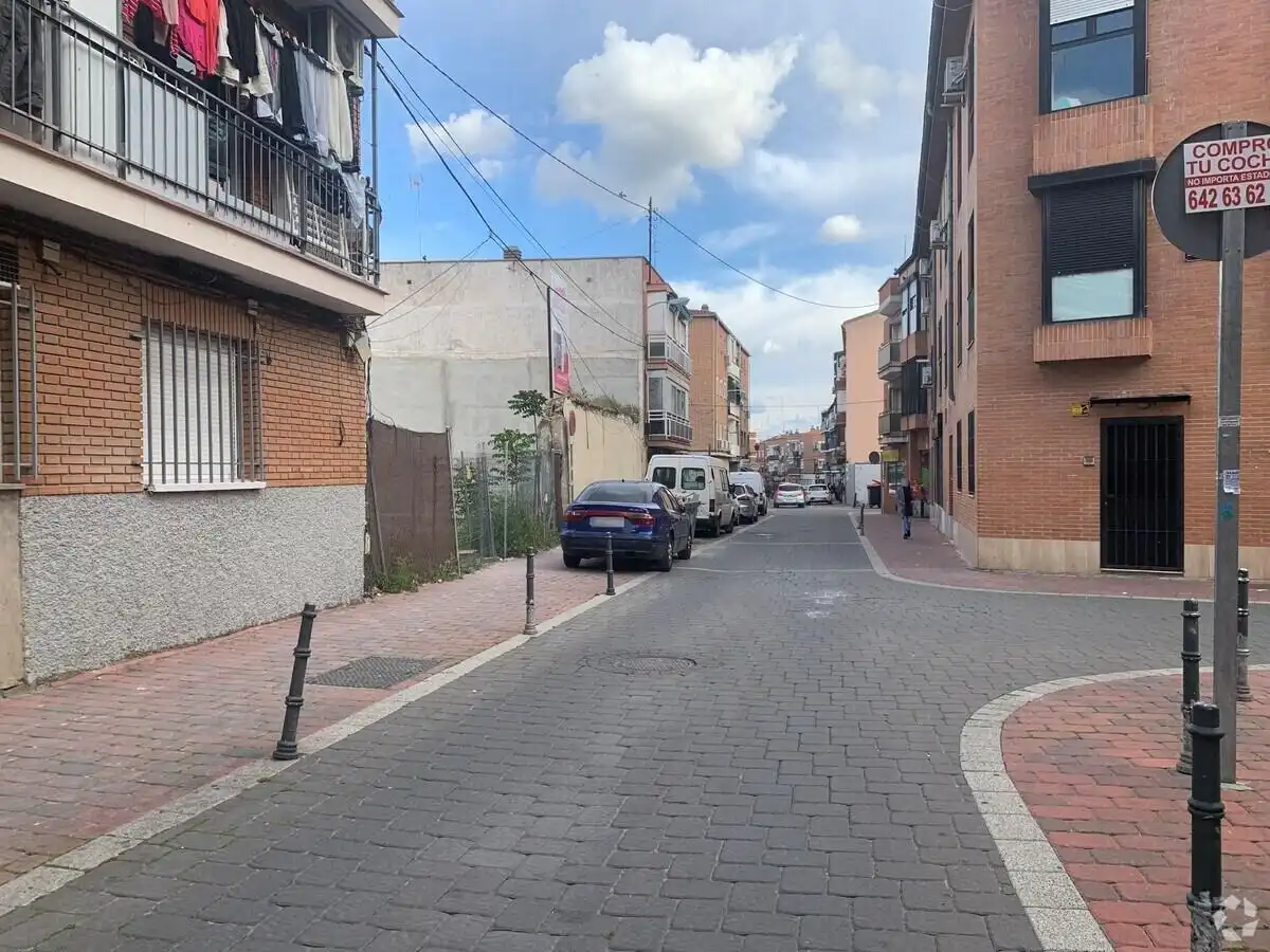 Vista exterior de Piso en venta en Madrid
