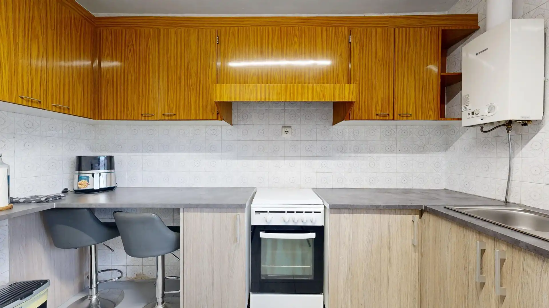 Cocina de Piso en venta en Torrent con Jardín privado, Terraza y Trastero