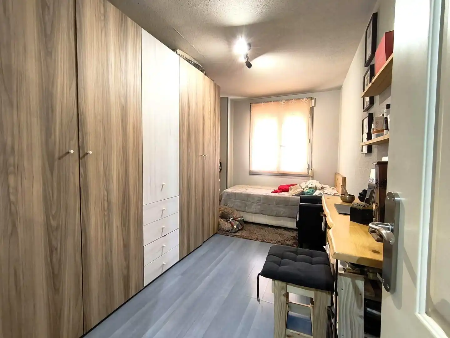 Schlafzimmer von Erdgeschoss zum Verkauf in Miengo mit Heizung, Privatgarten und Terrasse