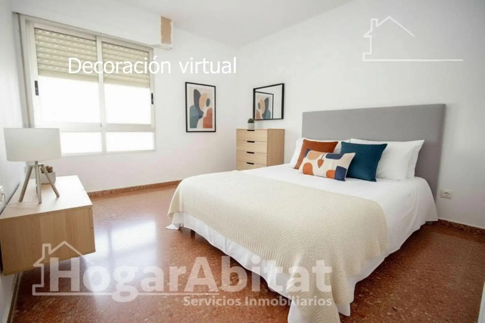 Schlafzimmer von Wohnung zum Verkauf in  Valencia Capital mit Balkon