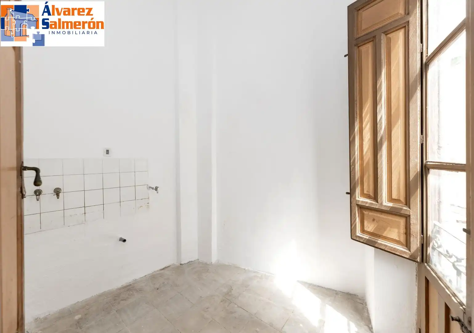 Apartament amb ascensor en venda a Calle  Gran Vía de Colón, imagen 25