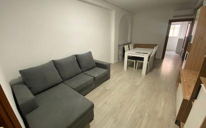 Living room of Flat for sale in  Jaén Capital  with Air Conditioner and Furnished