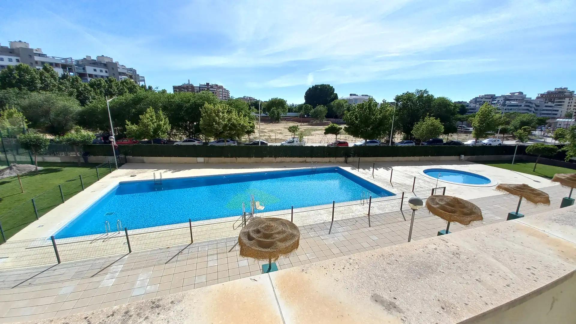 Piscina de Pis en venda en Albacete amb Calefacció, Terrassa i Traster