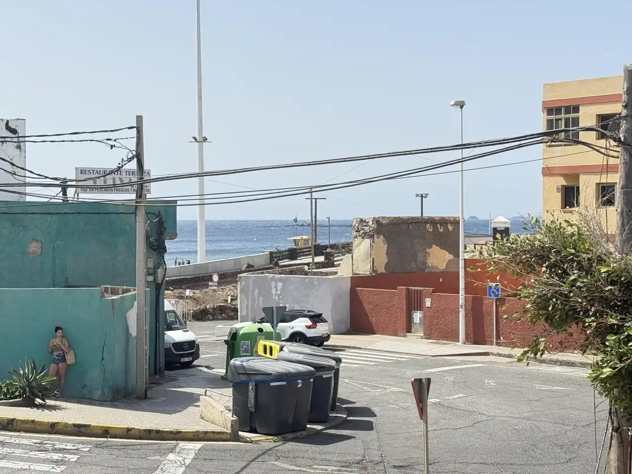 Vista exterior de Casa o xalet en venda en Telde amb Terrassa
