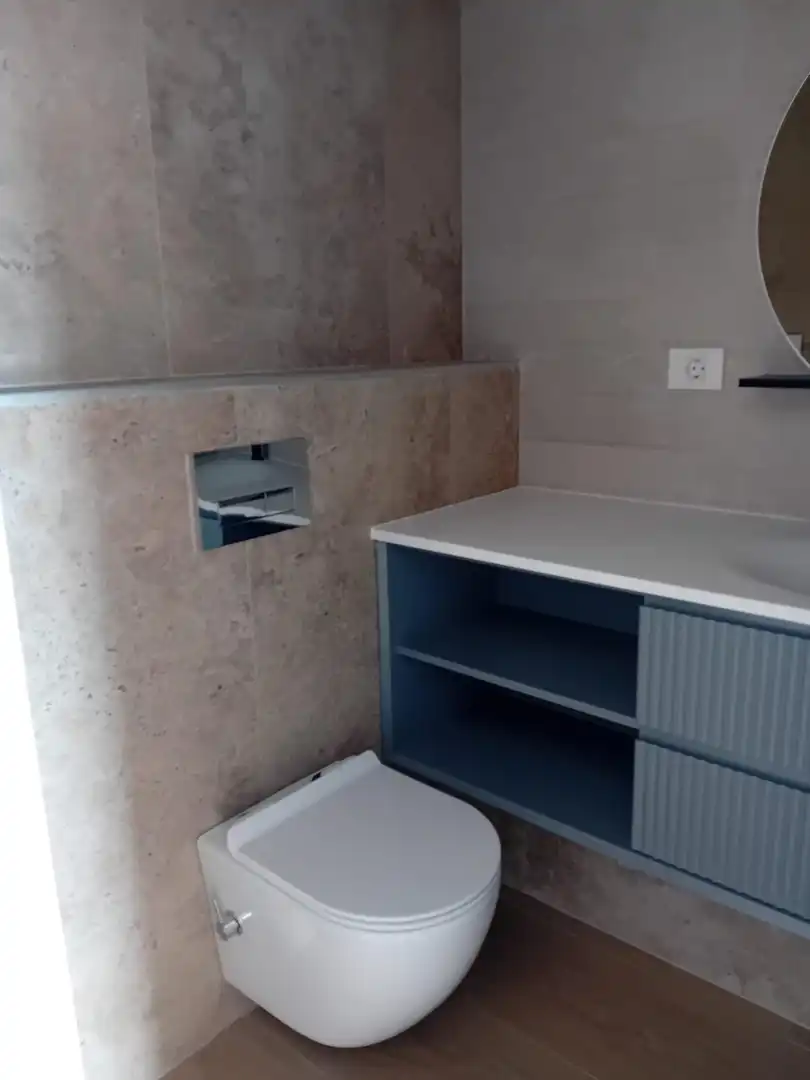 Baño de Piso en venta en Santa Marta de Tormes con Calefacción, Terraza y Trastero