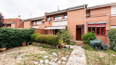 Foto 3 de Casa adosada en venda a Avenida de Soller, El Pinar - Punta Galea, Madrid