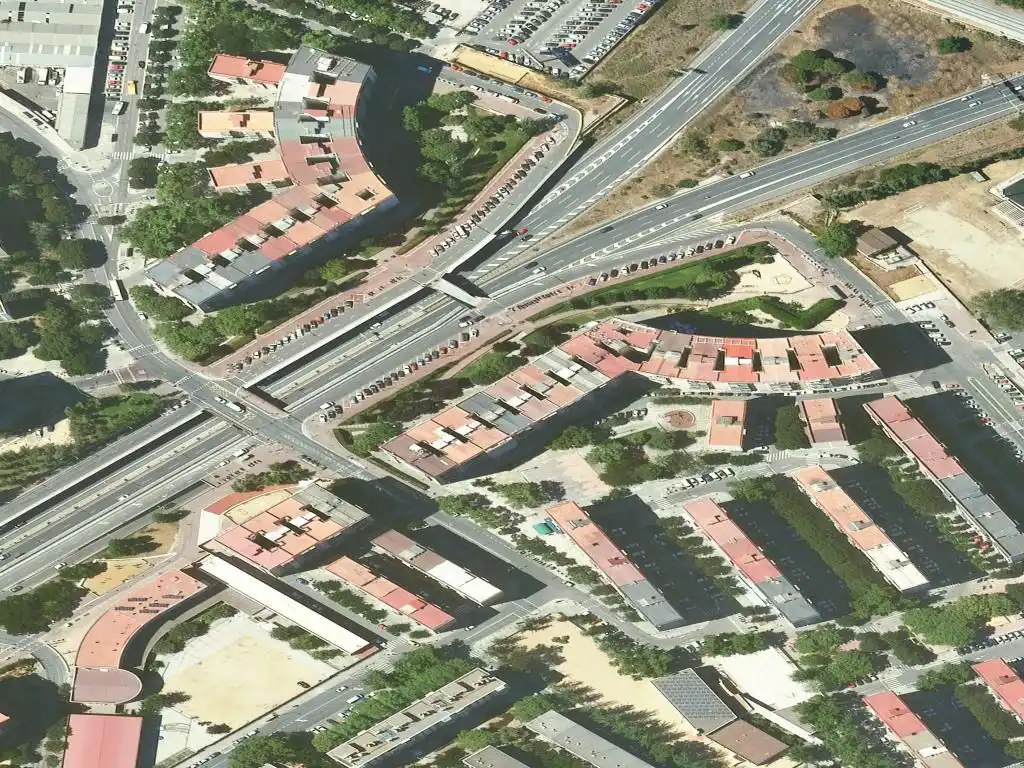 Vista exterior de Pis en venda en Sant Adrià de Besòs