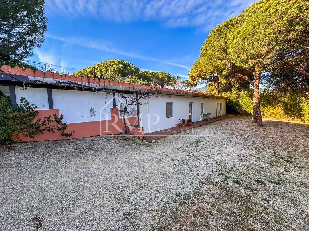 Vista exterior de Casa o chalet en venta en Arenys de Mar con Aire acondicionado, Calefacción y Jardín privado