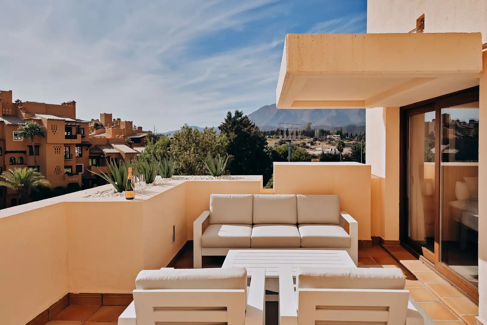 Terrassa de Àtic de lloguer en Estepona amb Terrassa
