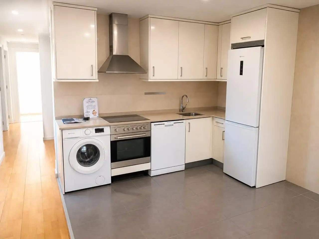 Küche von Maisonette zur Miete in Zaragoza mit Klimaanlage, Heizung und Parkett