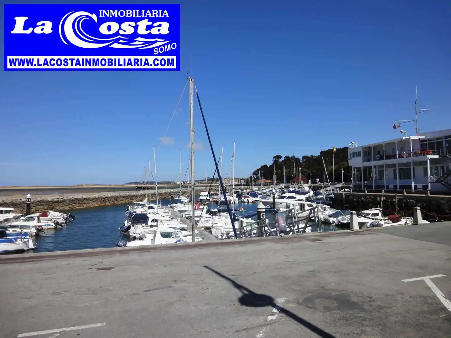 Parking of Flat for sale in Marina de Cudeyo  with Heating and Furnished
