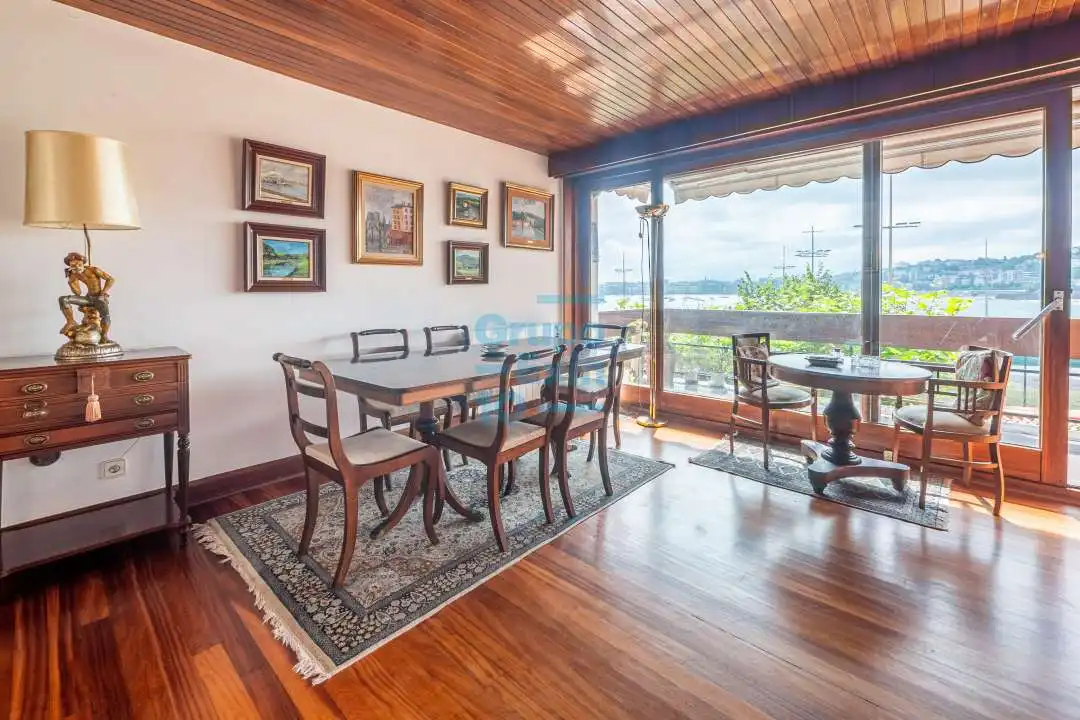 Dining room of Flat for sale in Donostia - San Sebastián   with Heating, Terrace and Storage room